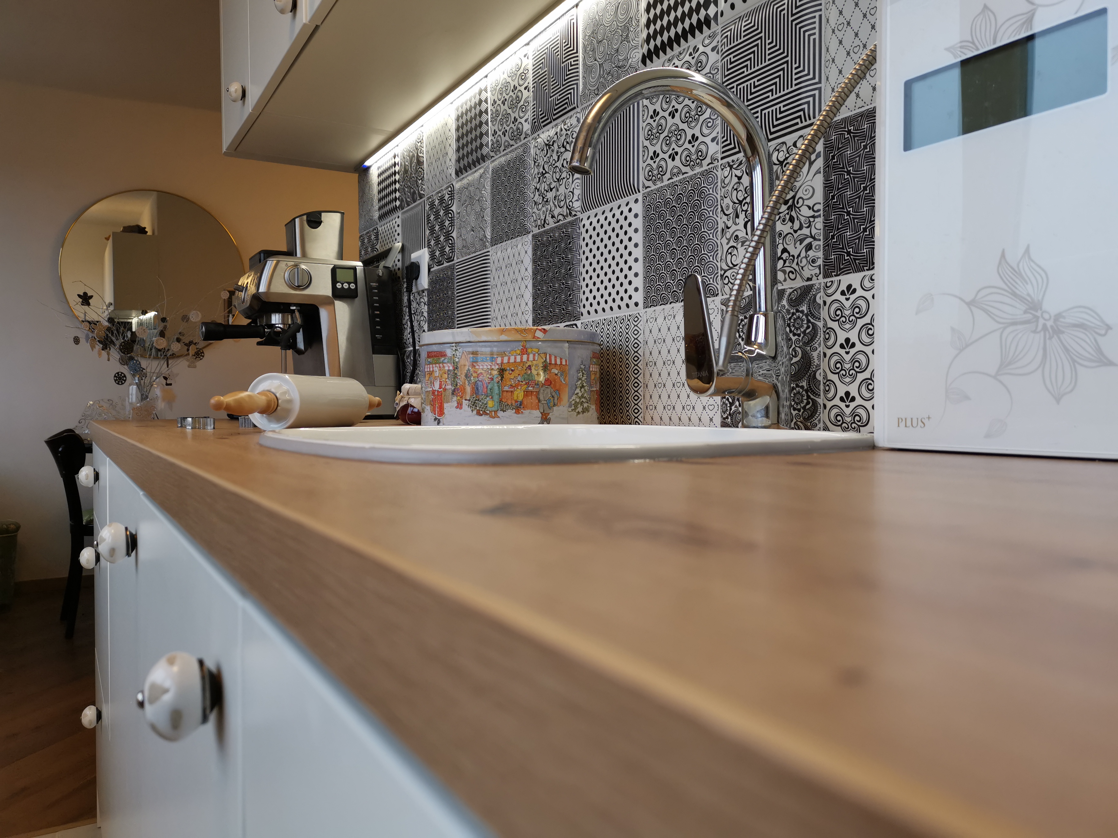 úchytky galerie.jpg4